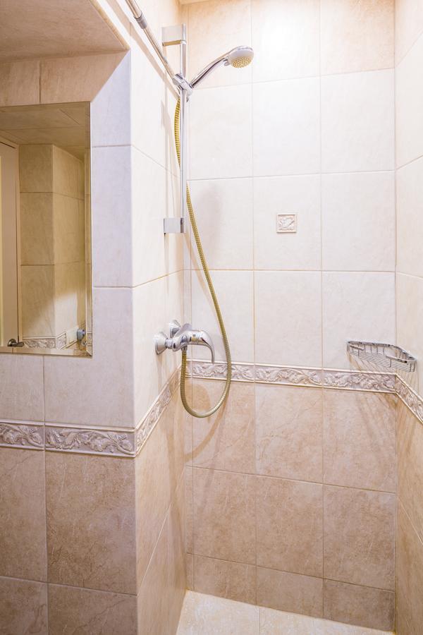 לבוב Apartment Krakivska 15 מראה חיצוני תמונה
